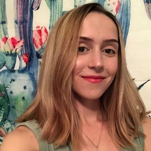 Meet your Posher, Kayla